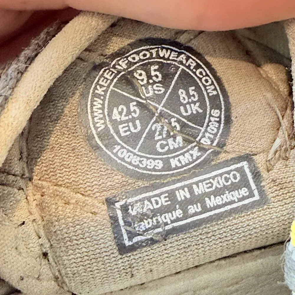 KEEN Newport H2 Sandal Mens 9.5 Brown Yellow Waterproof Outdoor Hiking Water